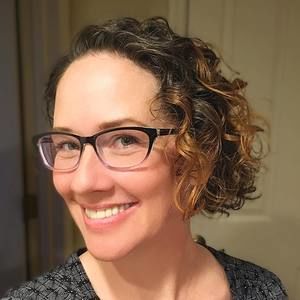 Meet your Posher, Leslie